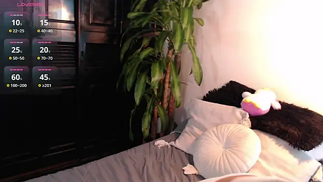Mia Volkova  online show from May 2, 2026, 1:49 pm