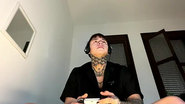 Snapshot of COLOMBIAN20CM chatting on March 8, 2026, 1:25 pm COLOMBIAN20CM online show from March 8, 2026, 1:25 pm