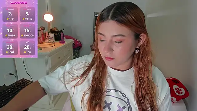 Snapshot of _Luciana_1 chatting on March 8, 2026, 8:56 pm Luciana 1 online show from March 8, 2026, 8:56 pm