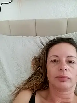 sapequinhaahmister online show from January 18, 2026, 1:14 pm