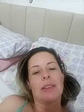 sapequinhaahmister online show from February 20, 2026, 5:26 am