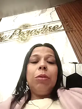 RossyAlvarez online show from June 30, 2026, 5:18 am