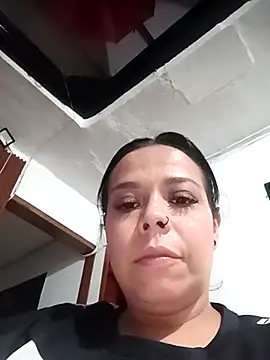RossyAlvarez online show from April 27, 2026, 11:47 pm