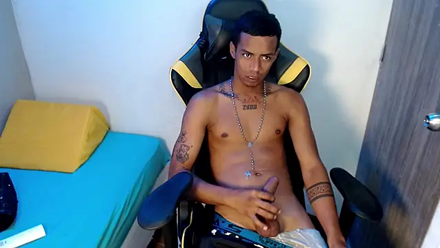 Nando colll online show from January 19, 2026, 1:26 pm