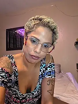 JasmineSkky online show from June 21, 2026, 4:29 am