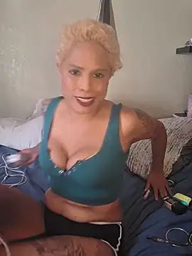 JasmineSkky online show from June 30, 2026, 8:42 pm