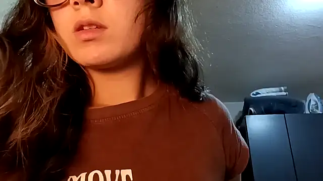 Raven  5 online show from February 12, 2026, 9:14 pm