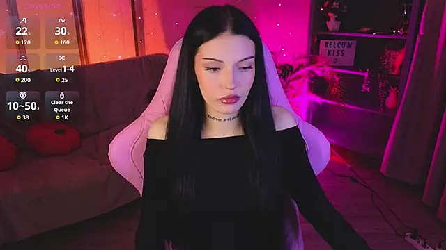 Snapshot of Kelly__Bunny chatting on June 30, 2026, 8:42 pm Kelly Bunny online show from June 30, 2026, 8:42 pm