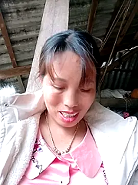 Gummiesu online show from April 29, 2026, 1:54 am