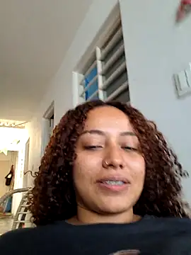 curly girl 31 online show from April 26, 2026, 7:55 pm