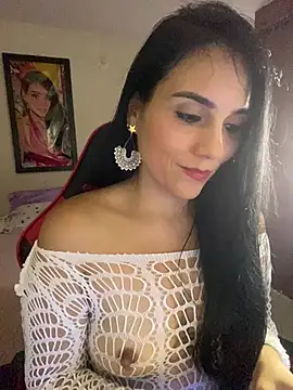 Miaswwe online show from July 28, 2026, 7:39 pm