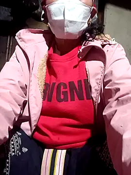 LoveShae 01 online show from February 10, 2026, 3:00 pm