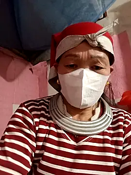 LoveShae 01 online show from February 16, 2026, 5:00 pm