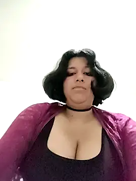 mariannN28 online show from February 7, 2026, 7:49 am