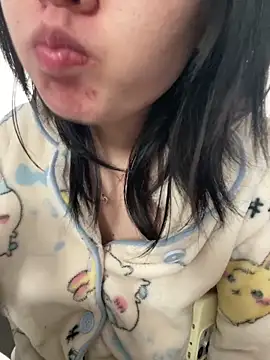 Snapshot of Cheating-wife chatting on March 11, 2026, 5:23 am Cheating-wife online show from March 11, 2026, 5:23 am