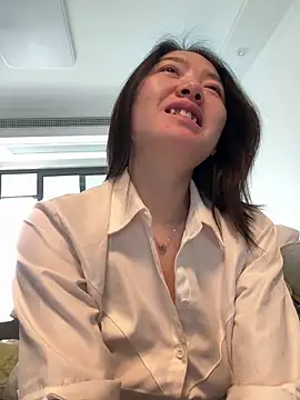 Cheating-wife online show from May 3, 2026, 6:07 am