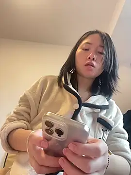 Snapshot of Cheating-wife chatting on March 17, 2026, 8:17 am Cheating-wife online show from March 17, 2026, 8:17 am