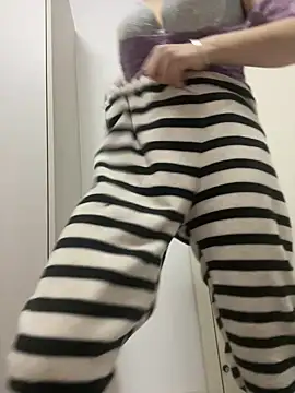 Snapshot of Cheating-wife chatting on February 11, 2026, 1:22 pm Cheating-wife online show from February 11, 2026, 1:22 pm