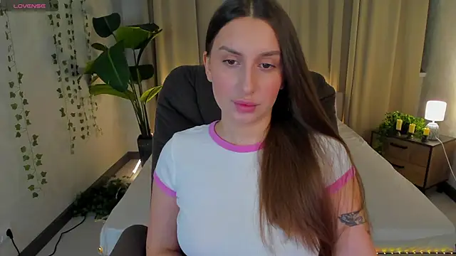 Snapshot of Celine_Coello chatting on March 22, 2026, 3:54 am Celine Coello online show from March 22, 2026, 3:54 am