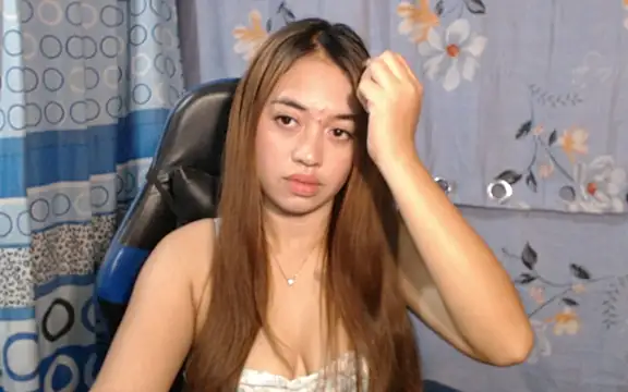 pinay mayahiga online show from March 21, 2026, 1:15 pm