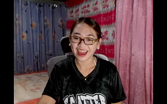 pinay mayahiga online show from July 19, 2026, 1:19 pm