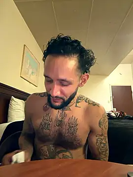 CcincoVilla online show from January 16, 2026, 3:43 am