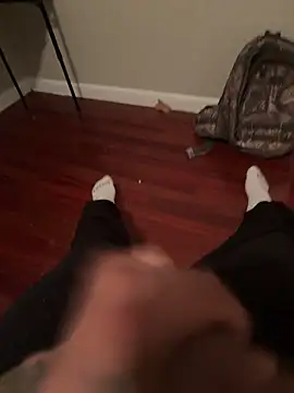 Snapshot of CcincoVilla chatting on March 7, 2026, 10:32 am CcincoVilla online show from March 7, 2026, 10:32 am