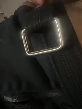 Snapshot of CcincoVilla chatting on March 21, 2026, 9:47 am CcincoVilla online show from March 21, 2026, 9:47 am