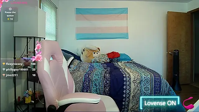 VanFairy526 online show from June 27, 2026, 12:22 pm