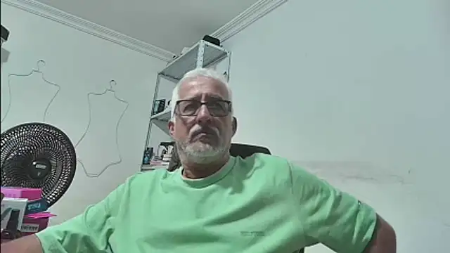 Snapshot of ceniizo1024 chatting on May 31, 2026, 2:45 pm ceniizo1024 online show from May 31, 2026, 2:45 pm