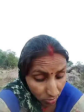 Snapshot of Juli_rathore chatting on June 3, 2026, 11:53 pm Juli rathore online show from June 3, 2026, 11:53 pm
