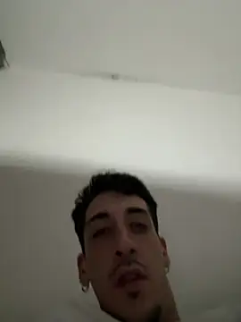 ANGELPRIVVT online show from January 18, 2026, 11:30 pm