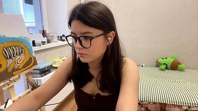 SaintMari online show from July 9, 2026, 2:16 pm