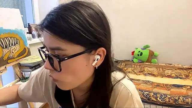 SaintMari online show from July 8, 2026, 1:56 pm