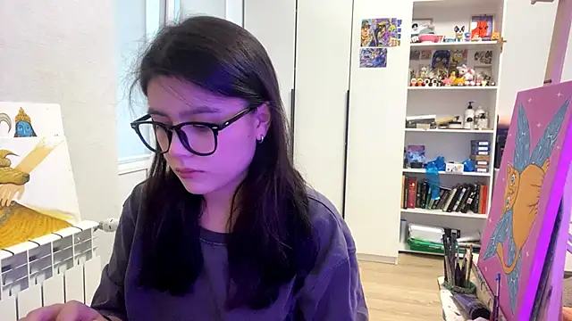 Snapshot of SaintMari chatting on May 11, 2026, 12:17 pm SaintMari online show from May 11, 2026, 12:17 pm