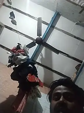 Gaymodel online show from February 10, 2026, 6:40 pm