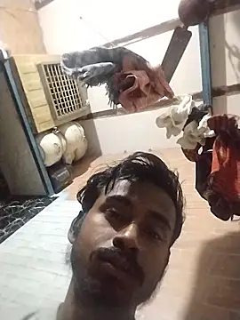 Gaymodel online show from February 5, 2026, 6:48 pm