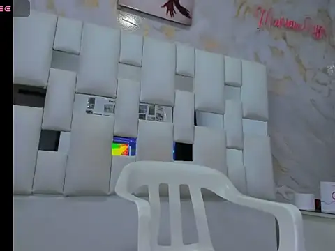 Mariam Rossee online show from May 5, 2026, 11:52 pm