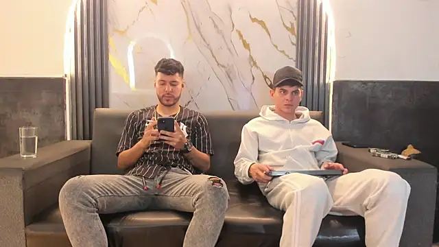 Angel Villareal online show from March 14, 2026, 5:13 am