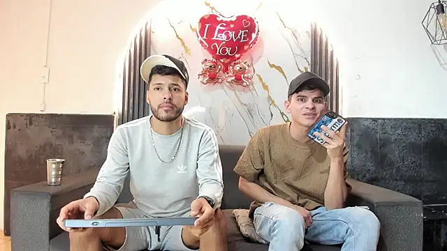 Angel Villareal online show from February 16, 2026, 5:06 am