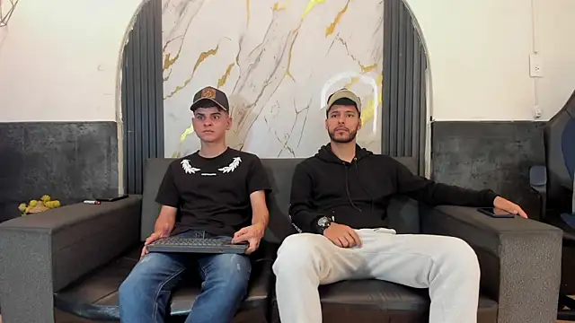 Angel Villareal online show from March 21, 2026, 6:03 am