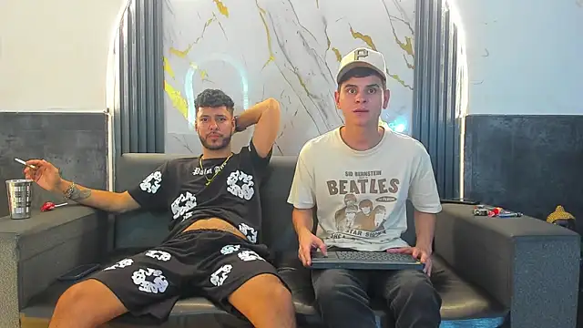 Angel Villareal online show from March 16, 2026, 5:44 am