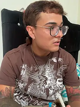 OliverFuck online show from February 4, 2026, 7:31 pm