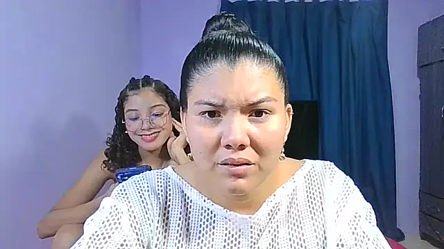 Helena-Paola online show from February 20, 2026, 5:26 am