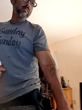 Tattoos77 online show from July 4, 2026, 6:31 am
