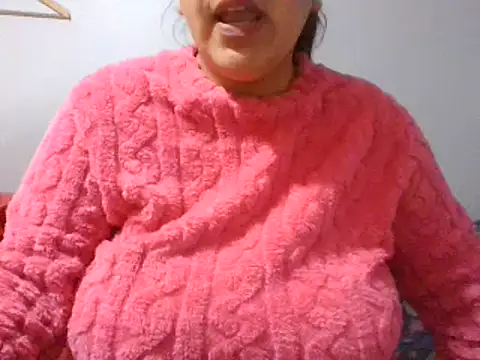 ladystichita online show from July 19, 2026, 4:04 pm