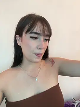 Melody rousse   online show from March 3, 2026, 7:54 pm