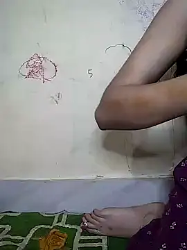 annugirl online show from March 6, 2026, 4:13 pm