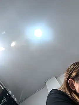 ketty Riley online show from April 2, 2026, 3:41 pm