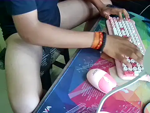 ron builds online show from March 12, 2026, 6:17 am